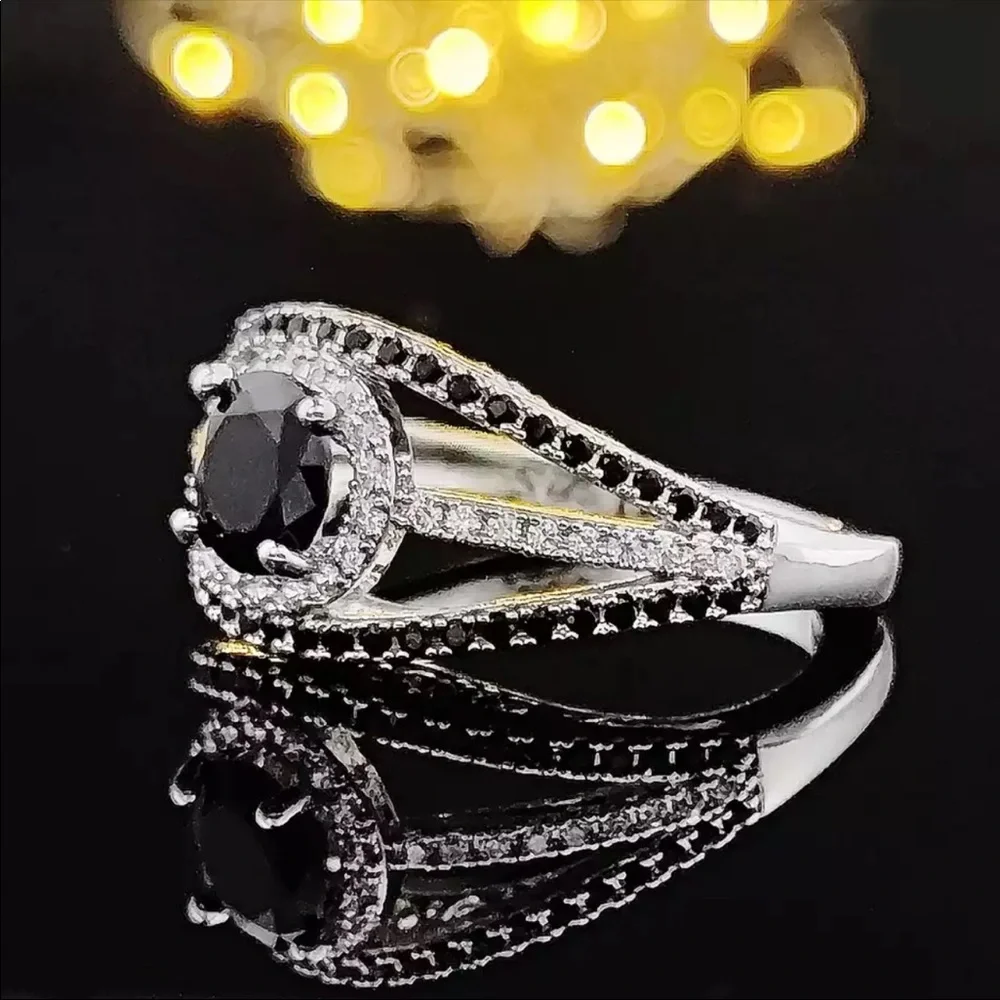 New 925 Silver Round luxury Sapphire Ring - Picture 4 of 4
